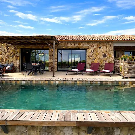 Livi Villa *
