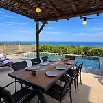 Livi Villa *