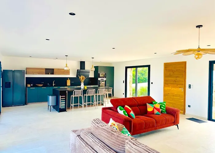 ヴィラ Livi Ventiseri